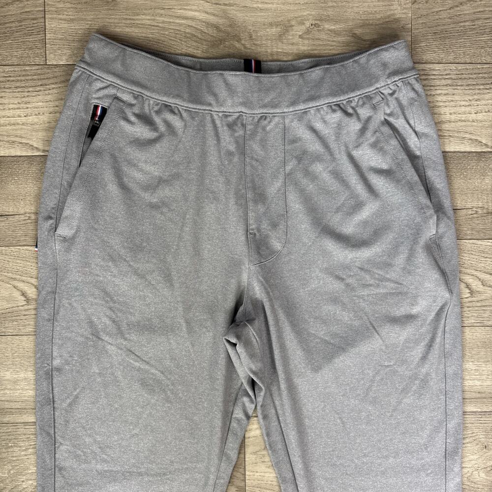Fourlaps Equip Pants Pull On Stretch Athletic Slim Leg Gray sz S Short - Picture 3 of 8